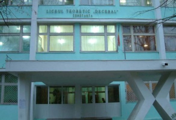 Consulul Republicii Populare Chineze, în vizită la Liceul Decebal